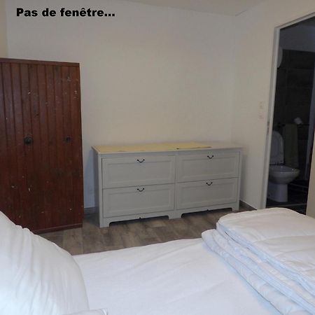 Studio Chez Steph Eyguières Extérieur photo